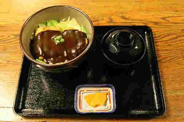 デミカツ丼