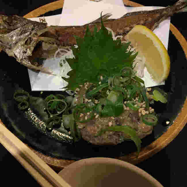 新鮮ななめろうと、骨せんべい