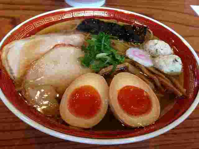 ラーメン煮玉子入り