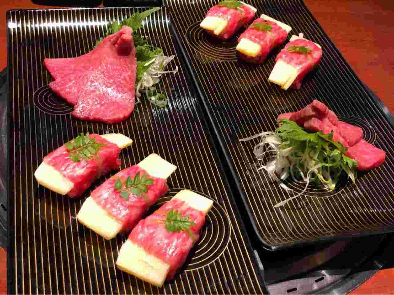 蕃 YORONIKU