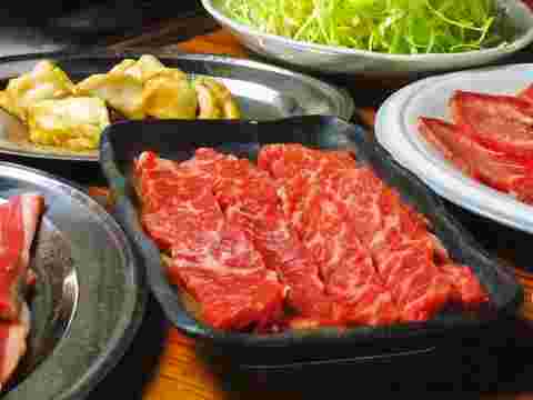 ビーフレストラン トヤマの焼肉風景