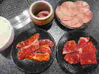中庄の焼肉ざんまいの焼肉