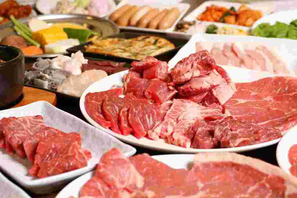 勝っちゃんの肉盛り