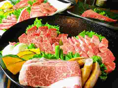牛乃匠の肉盛り