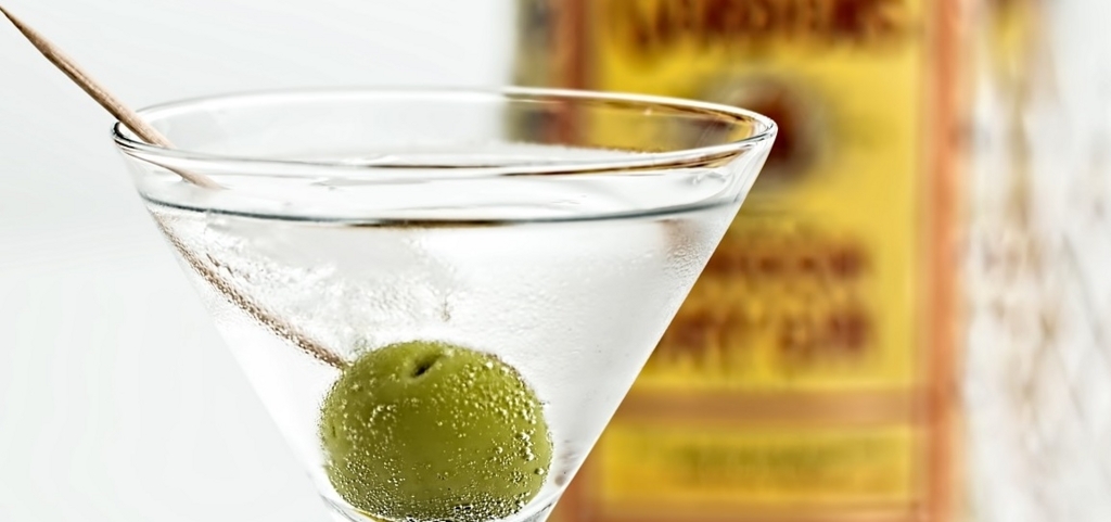 クラシックなジンマティーニのレシピ