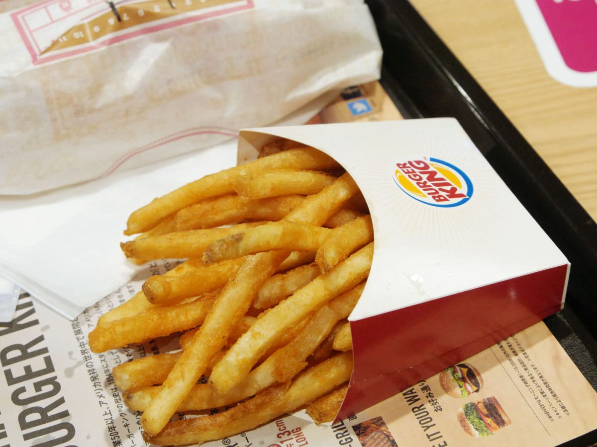 フライドポテトのカロリーや脂質は?ファーストフード店を徹底比較! お食事ウェブマガジン「グルメノート」 フライドポテトのカロリーや脂質は?ファーストフード店を徹底比較! お食事ウェブマガジン「グルメノート」