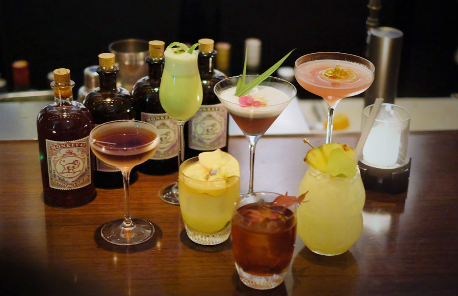 ジンのアルコール度数は？カロリーやカクテル別の度数を紹介！ | お食事ウェブマガジン「グルメノート」