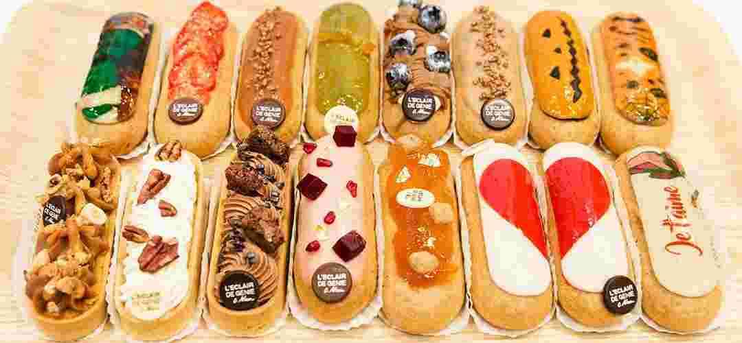 色んなバリエーションがあるエクレアがとても美味しそうにみえる