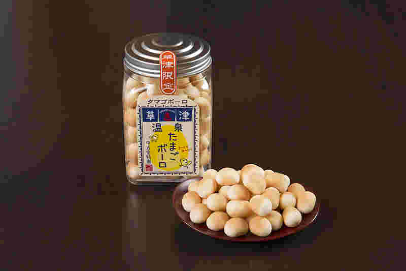 透明の容器に入ったたまごボーロ
