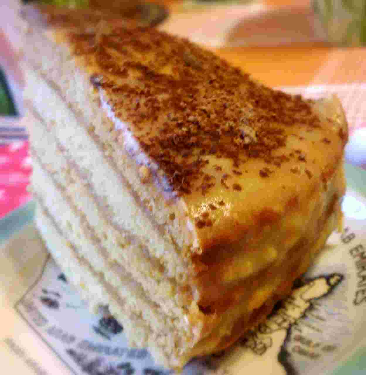 メドヴィクというはちみつのケーキ