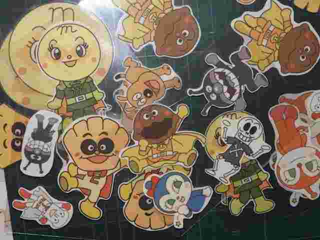 100均 ダイソー セリアのラミネートフィルム一覧 活用例も紹介 お食事ウェブマガジン グルメノート