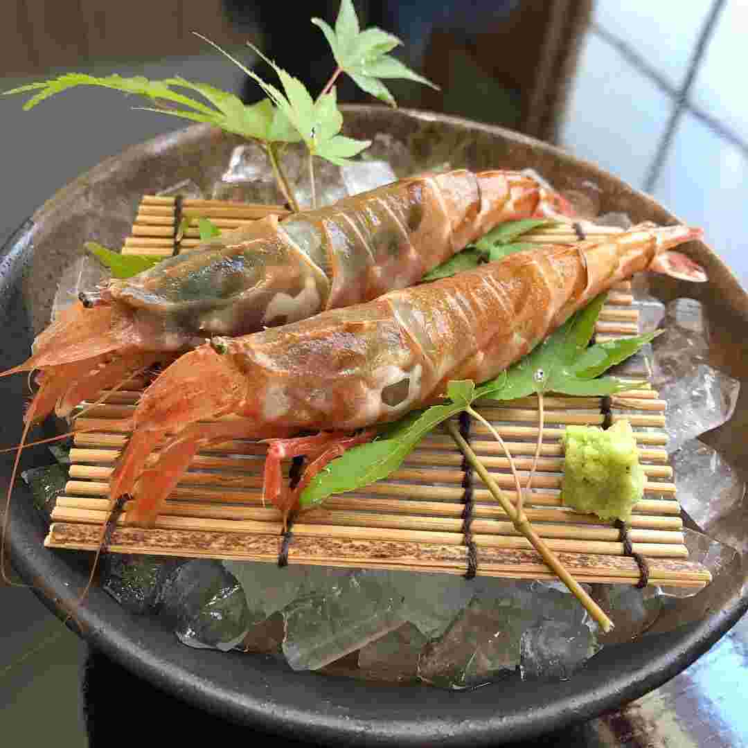 旬魚たつみのモサエビ料理