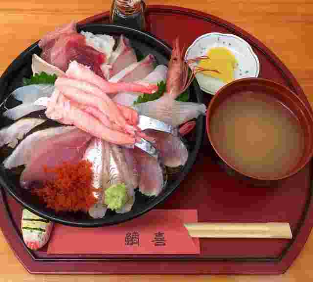 海鮮丼