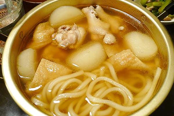 うどんの具材おすすめランキング！定番から変わり種までトッピングまと …