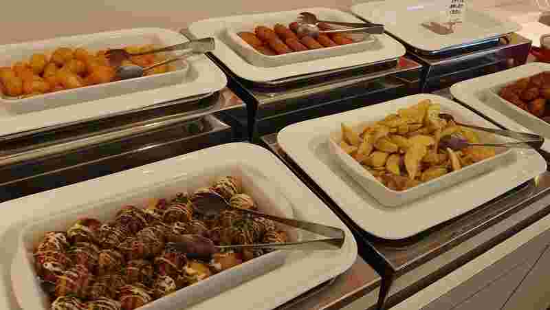 焼き肉以外の食べ放題ランチの料理