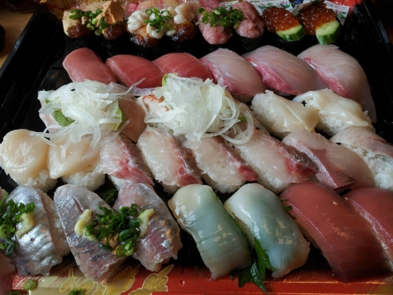 はま寿司の持ち帰りメニューでおすすめは？予約&注文方法も解説 お食事ウェブマガジン「グルメノート」