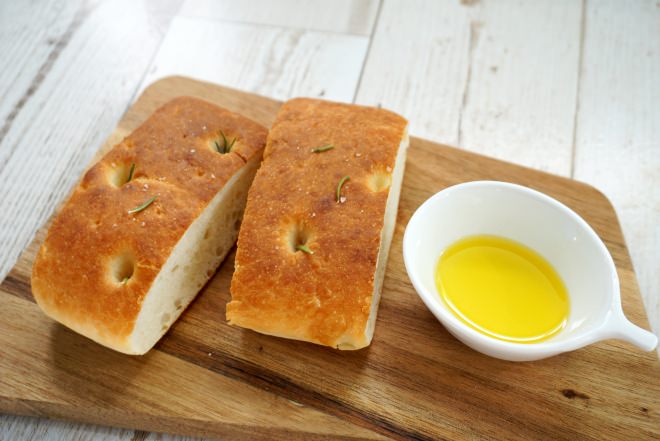 ハーブオイルフォカッチャ レシピ・作り方