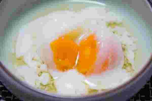 半熟卵の賞味期限や日持ちはどれくらい 生卵やゆで卵は 保存方法も お食事ウェブマガジン グルメノート