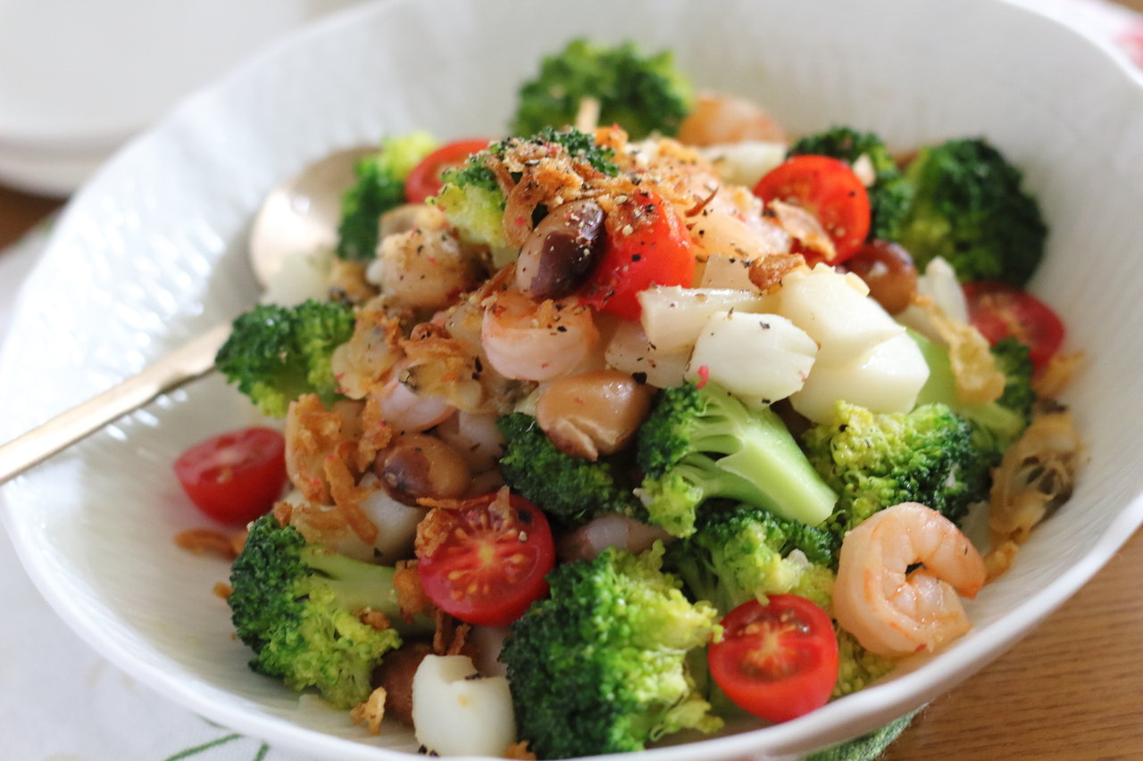 ブラッディメアリーのシーフードサラダのレシピ