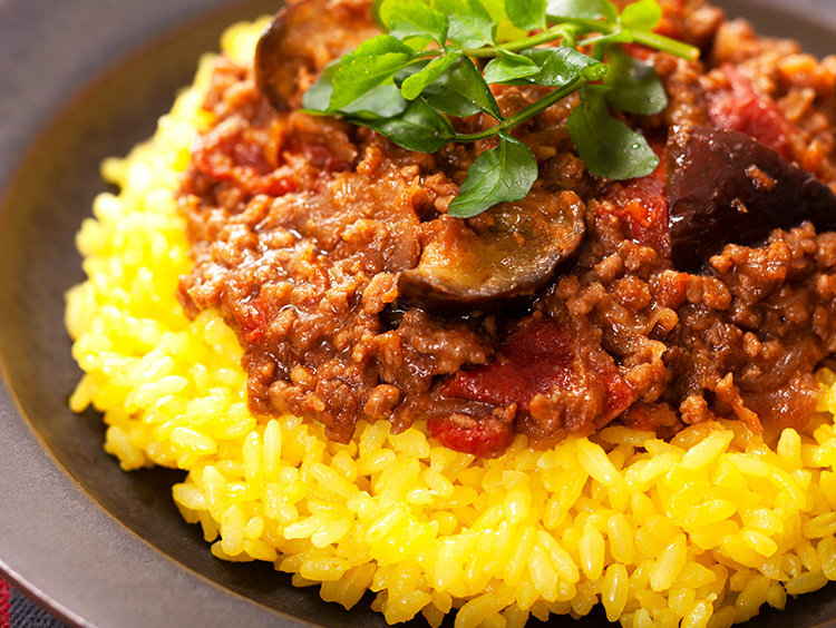 スパイシーヤギカレーライスピラフのレシピ