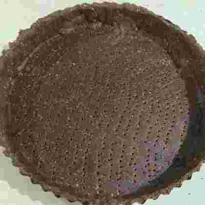 チョコレート生地のタルト台