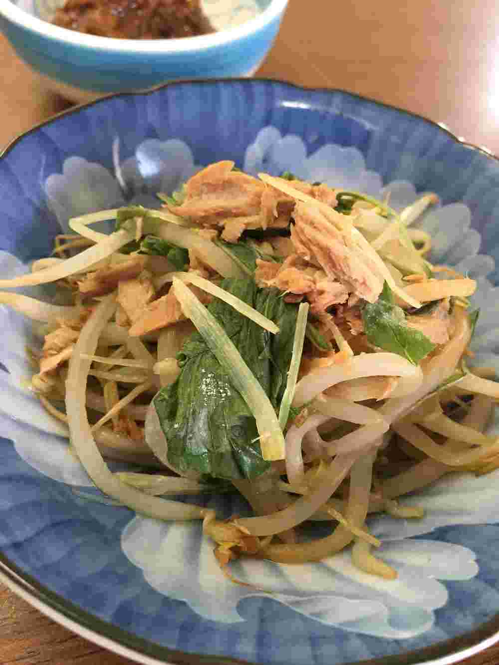 ツナともやしと水菜の蒸し煮