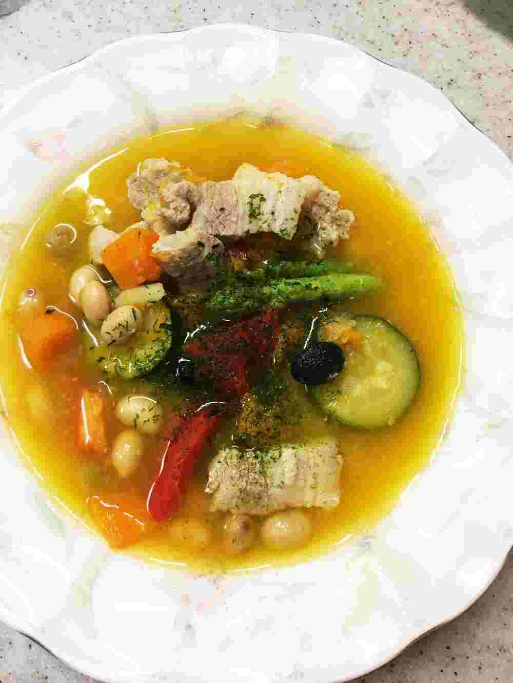 人気レシピで作るズッキーニとかぼちゃの腸活スープ