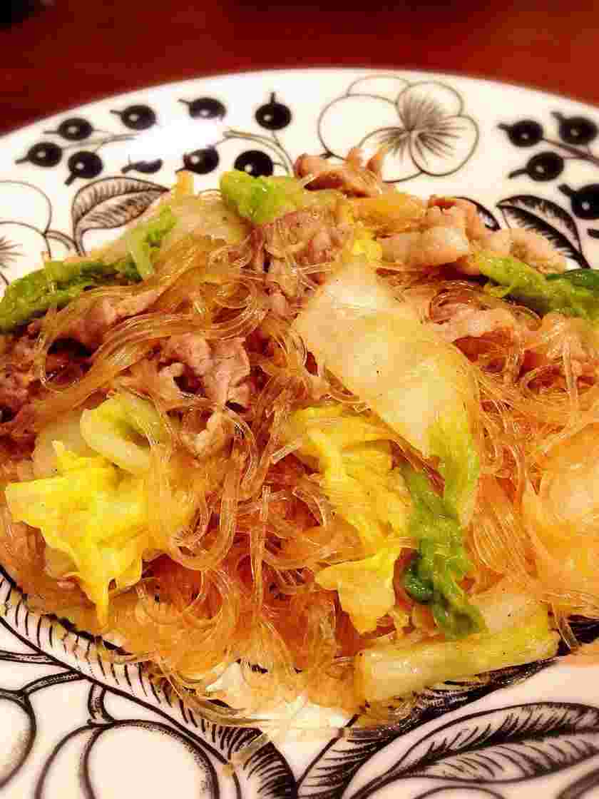 白菜と春雨の豚肉炒め