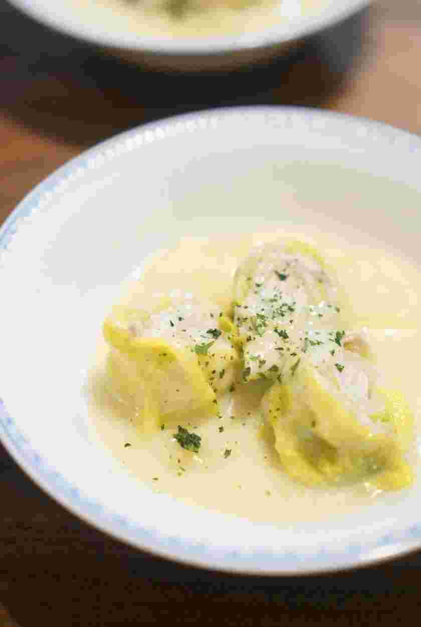 豚バラ肉の白菜ロール豆乳クリーム煮