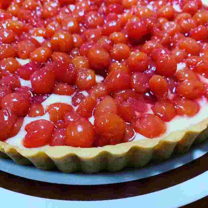 ムーンライトクッキーのチェリータルト