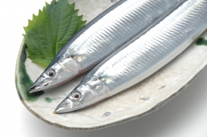 さんまのカロリーは一匹でどれくらい 焼き 開き 刺身 干物で調査 お食事ウェブマガジン グルメノート