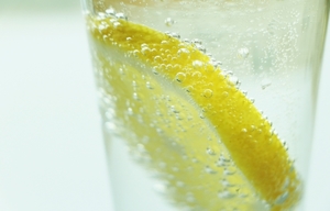 ソーダストリームのガスシリンダーのガス交換の仕方は 交換時期も解説 お食事ウェブマガジン グルメノート