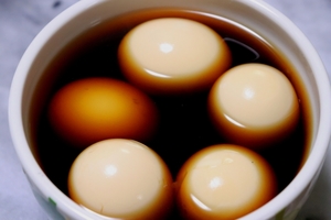 煮卵をめんつゆで作るには 2倍 3倍 4倍濃縮別に紹介 お食事ウェブマガジン グルメノート