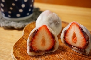いちご大福のカロリーや糖質 栄養を解説 意外なダイエット効果とは お食事ウェブマガジン グルメノート