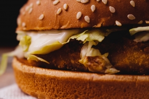 バーガーキングのオールヘビーとは 終了した 野菜を無料で増量できる お食事ウェブマガジン グルメノート