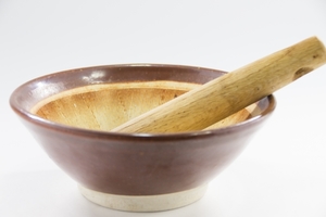 100均 ダイソー セリアのすり鉢はコンパクトで使いやすい 活用方法は お食事ウェブマガジン グルメノート