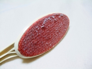 100均3社のおすすめ毛玉取り器を比較紹介 口コミや使い方のコツは お食事ウェブマガジン グルメノート