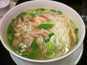 フォーの入ったスープレシピまとめ!自宅で簡単にベトナム旅行気分! | お食事ウェブマガジン「グルメノート」