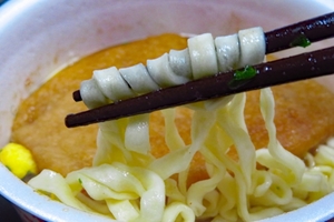 レンチンどん兵衛のやり方は レンジでチンすることで生麺のような味わいに お食事ウェブマガジン グルメノート