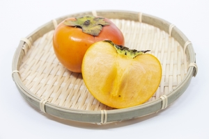 柿を追熟させる方法とは 失敗の原因や食べ頃の見分け方 保存方法も お食事ウェブマガジン グルメノート