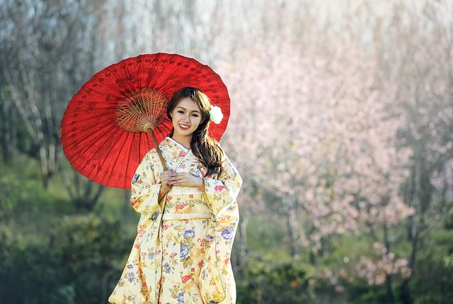 カマトトの意味とは カマトトぶるの語源やカマトト女の特徴11選 女性がキラキラ輝くために役立つ情報メディア カマトトの意味とは カマトトぶるの語源やカマトト女の特徴11選 女性がキラキラ輝くために役立つ情報メディア