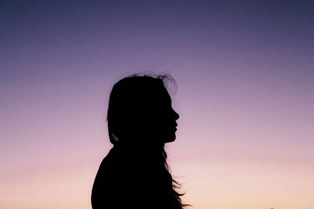 人生 生きることをやめたいと思っている人の特徴や対処する方法 女性がキラキラ輝くために役立つ情報メディア