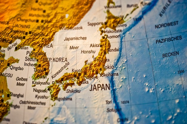 おべっかの意味とは 方言 おべっかを使う人の心理や特徴 女性がキラキラ輝くために役立つ情報メディア