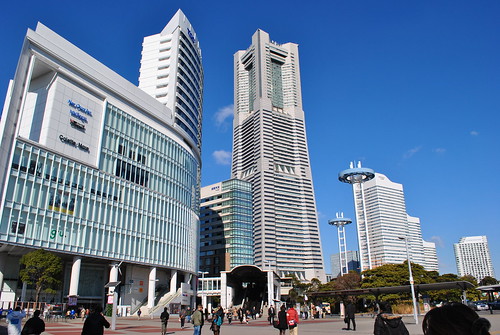 横浜駅の喫煙所の場所は 西口や東口周辺のタバコが吸えるスポットも紹介 女性がキラキラ輝くために役立つ情報メディア