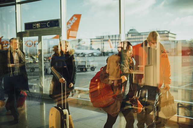 飛行機に乗るときの服装 女性の機内でのファッションコーデを紹介 女性がキラキラ輝くために役立つ情報メディア