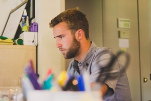 頭が固い人の特徴 頭の固い人って 女性がキラキラ輝くために役立つ情報メディア 頭が固い人の特徴 頭の固い人って 女性がキラキラ輝くために役立つ情報メディア