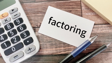 【営業利益1億円超の高収益/全国対応可能】中部地方のファクタリング業