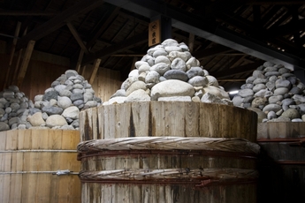 【業歴100年以上/独自製法】老舗の味噌・醤油メーカー