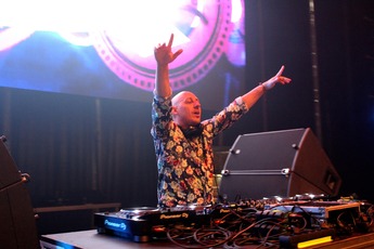 【ベトナム】音楽フェス企画およびアーティストブッキング事業