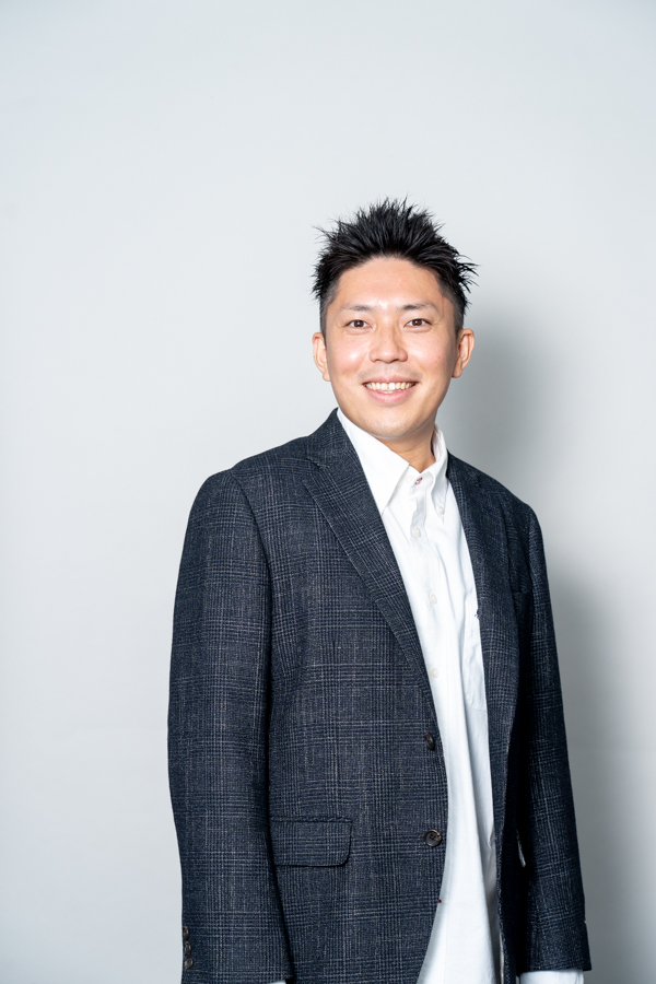 代表税理士：濱 慎一
